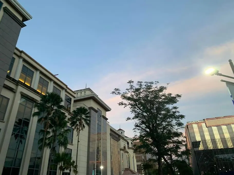 Newport City Family Suite Near Naia T3 Manila 0*,